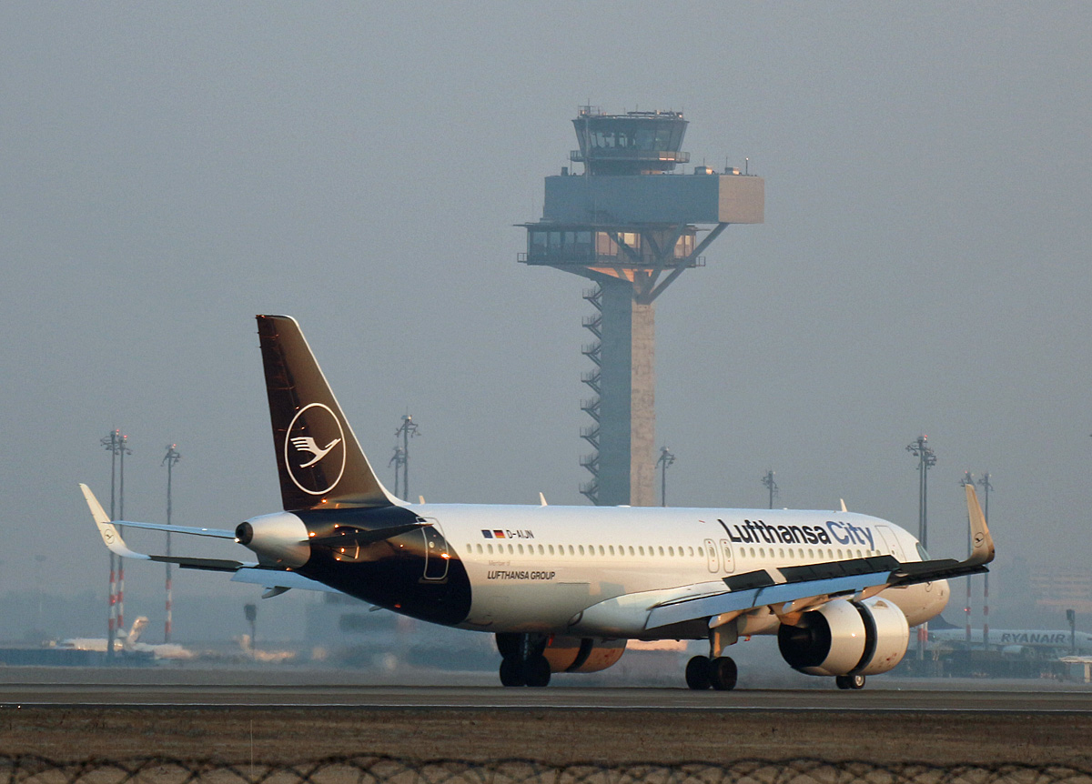 Lufthansa City Airlines, Airbus A 320-271N, D-AIJN  Kaufbeuiren , BER, 09.02.2025