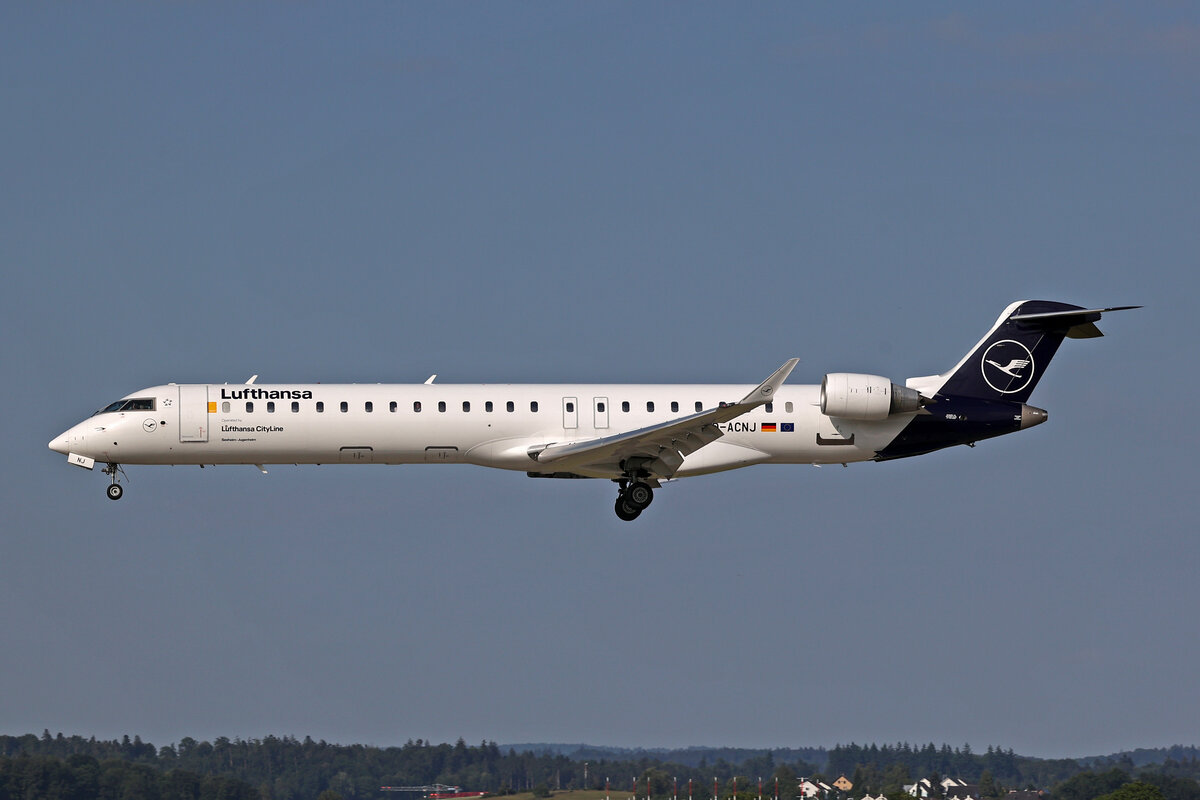 Lufthansa CityLine, D-ACNJ, Bombardier CRJ-900LR, msn: 15249,  Seeheim-Jugenheim , 13.Juni 2024, ZRH Zürich, Switzerland.