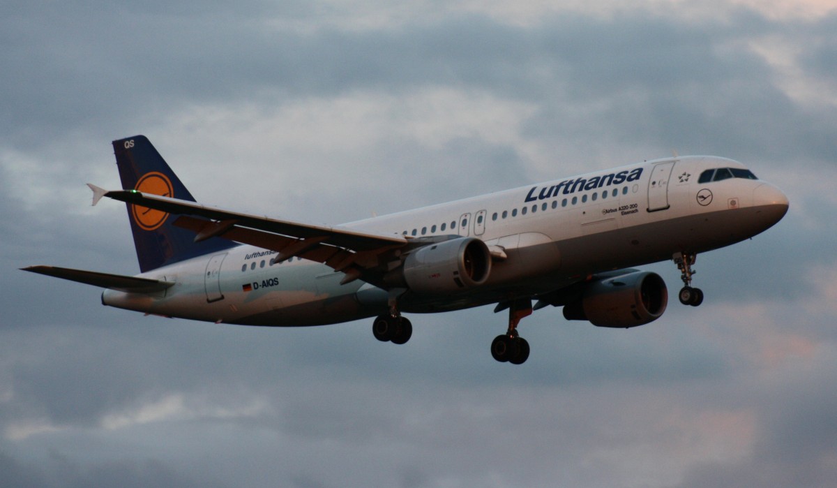 Lufthansa,D-AIQS,(c/n401),Airbus A320-211,16.09.2013,HAM-EDDH,Hamburg,Germany