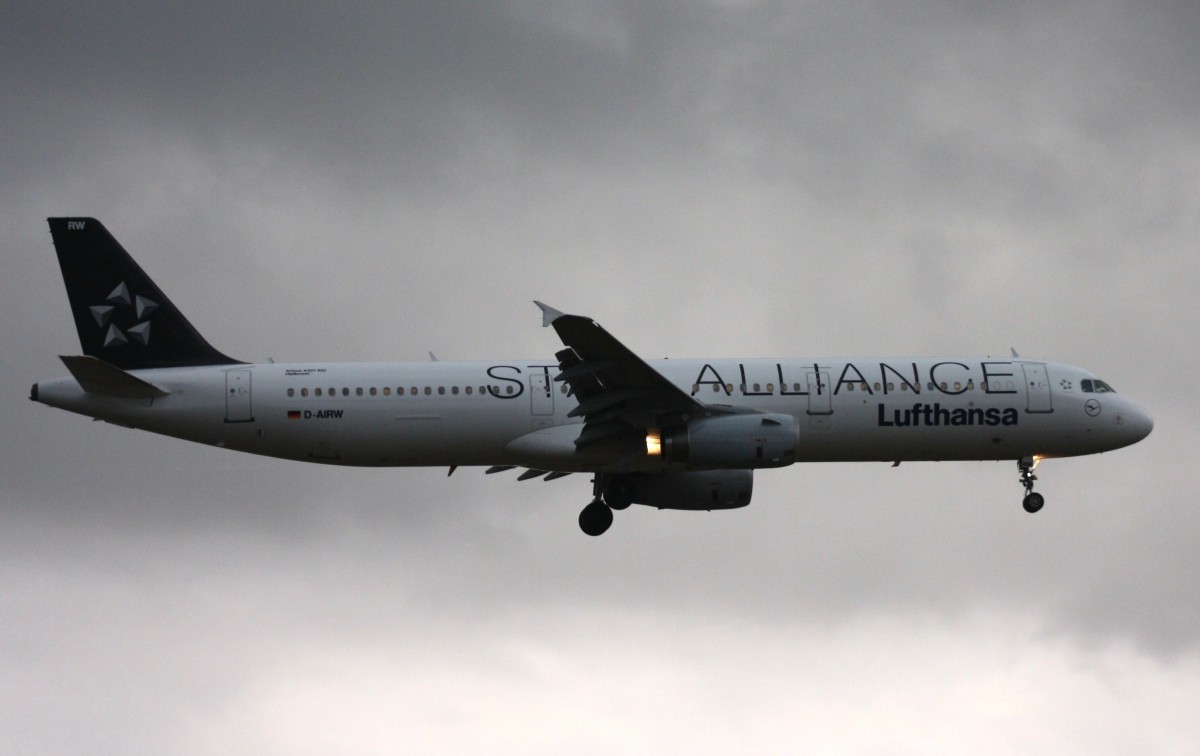 Lufthansa,D-AIRW,(c/n699),Airbus A321-131,21.02.2014,HAM-EDDH,Hamburg,Germany(Bemalung:STAR ALLIANCE)