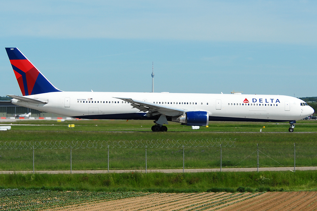 N833MH Boeing 767-432(ER) 01.06.2019