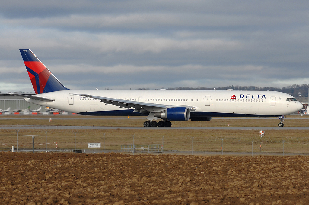 N839MH Boeing 767-432(ER) 26.12.2016