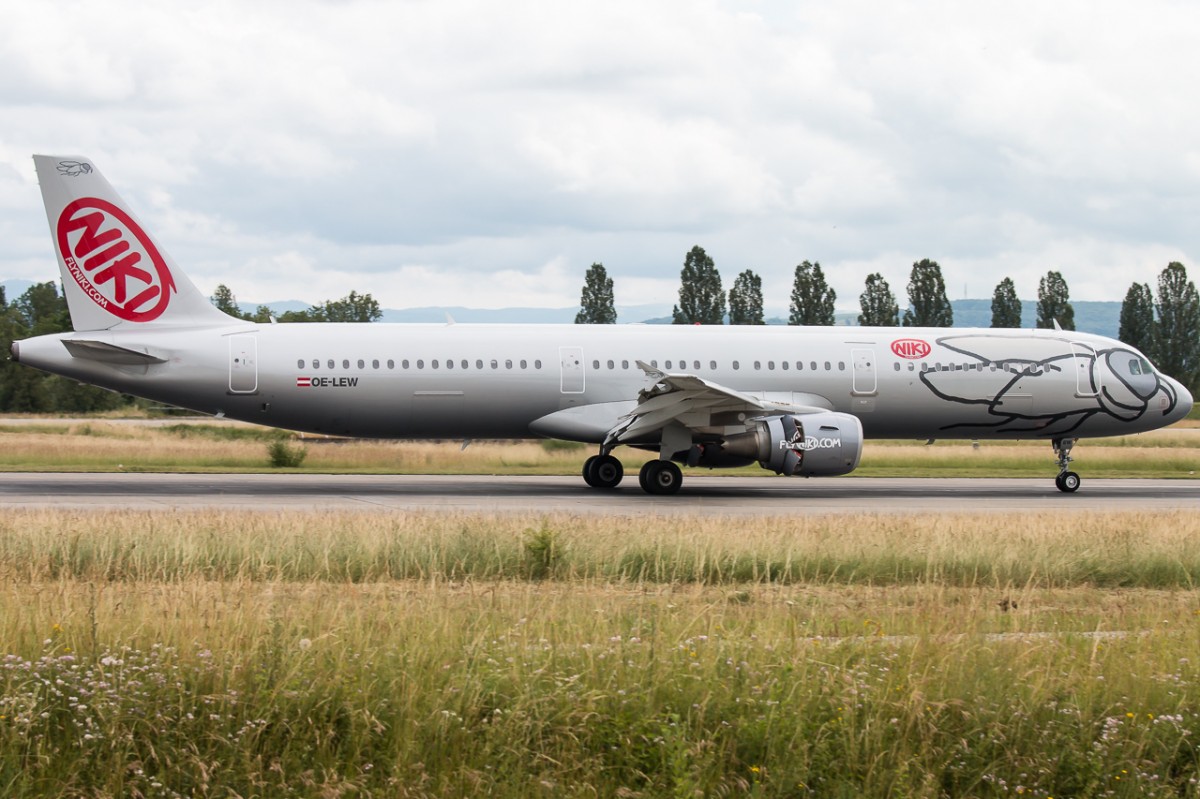  NIKI , OE-LEW , A 321-211 , Euro Airport , 13.06.2015