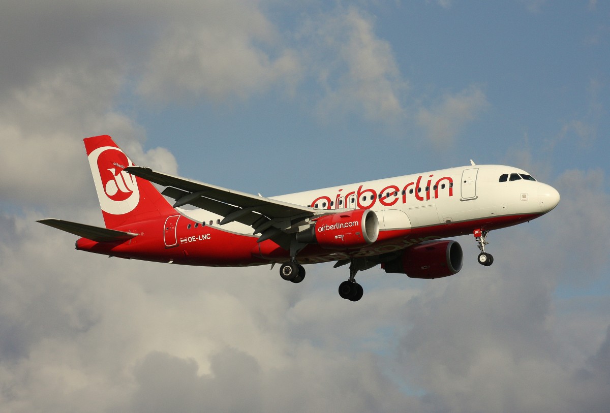 NIKI,OE-LNC,(c/n 3728),Airbus A319-112,23.06.2015,HAM-EDDH,Hamburg,Germany