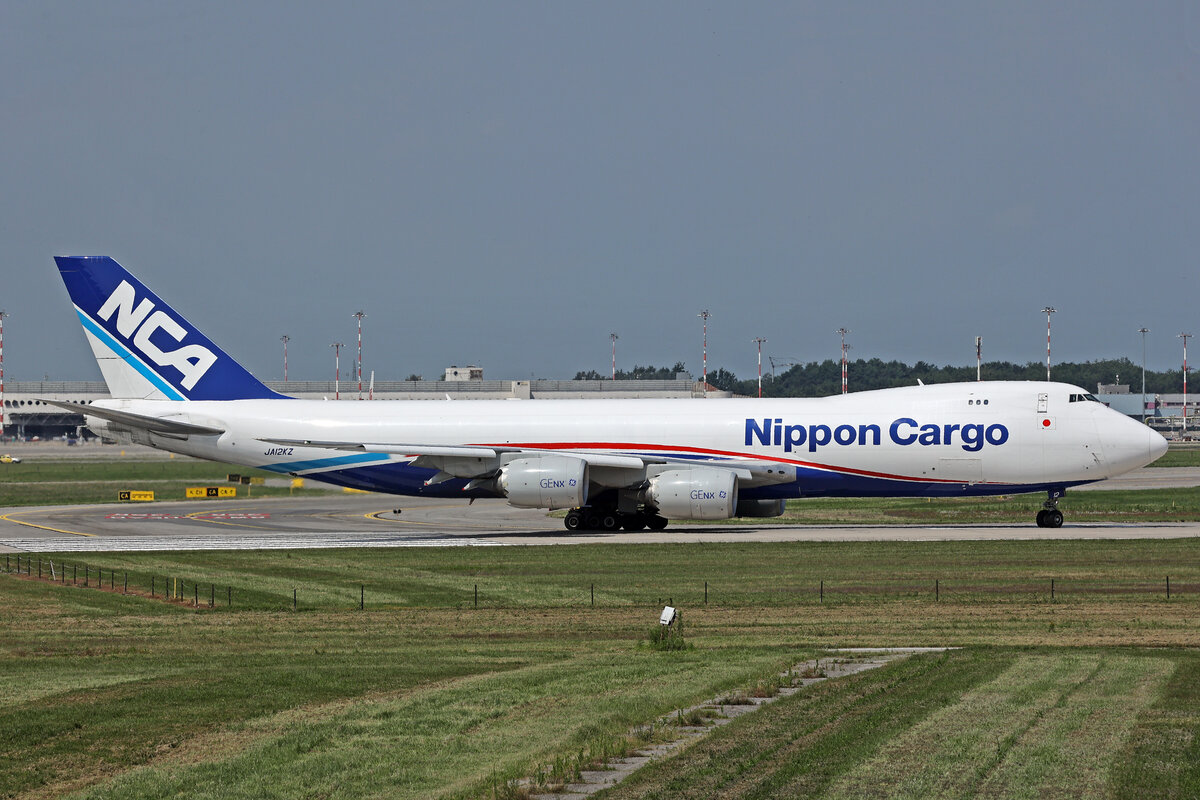 Nippon Cargo Airlines, JA12KZ, Boeing B747-8KZF, msn: 36137/1422, 10.Juli 2024, MXP Milano Malpensa, Italy.