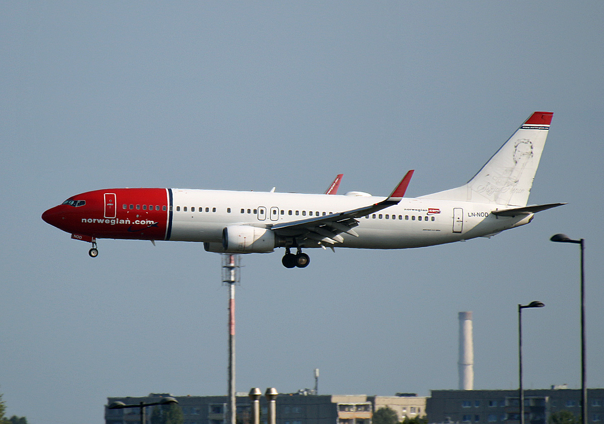 Norwegian Air Shuttle, Boeing B 737-8Q8, LN-NOD, BER, 25.07.2024