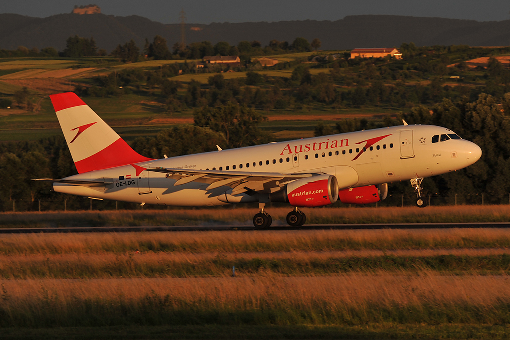 OE-LDG Airbus A319-112 01.07.2016