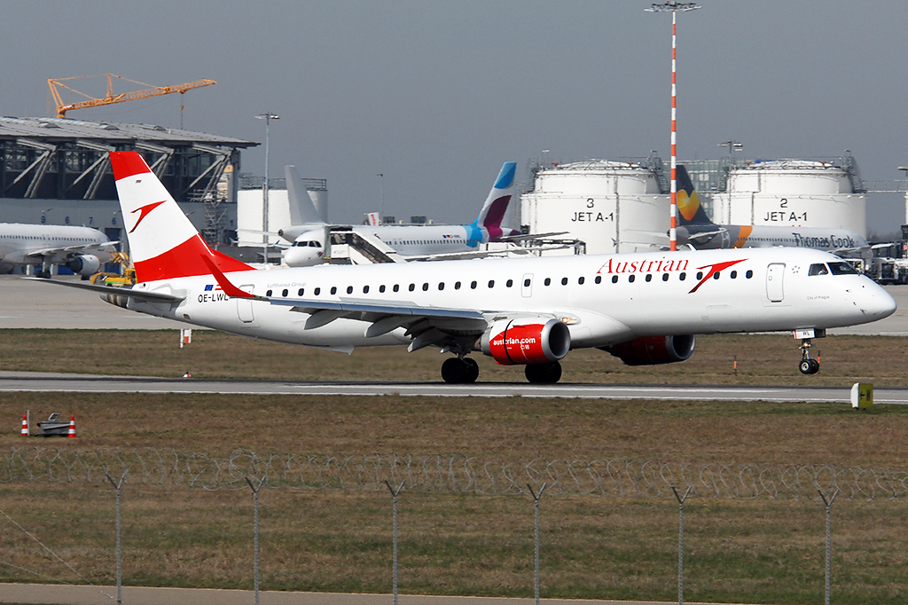 OE-LWL Embraer 190-200LR 22.03.2019