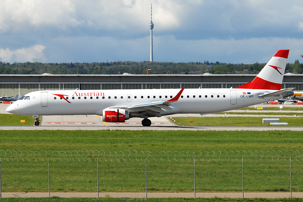 OE-LWP Embraer 190-200LR 28.04.2019