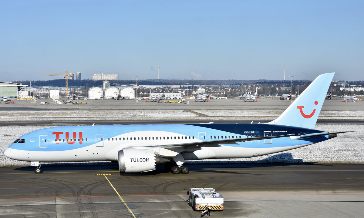 OO-LOE / TUI Airlines Belgium  / 787-8 /  10.01.2021 / EDDS / STR