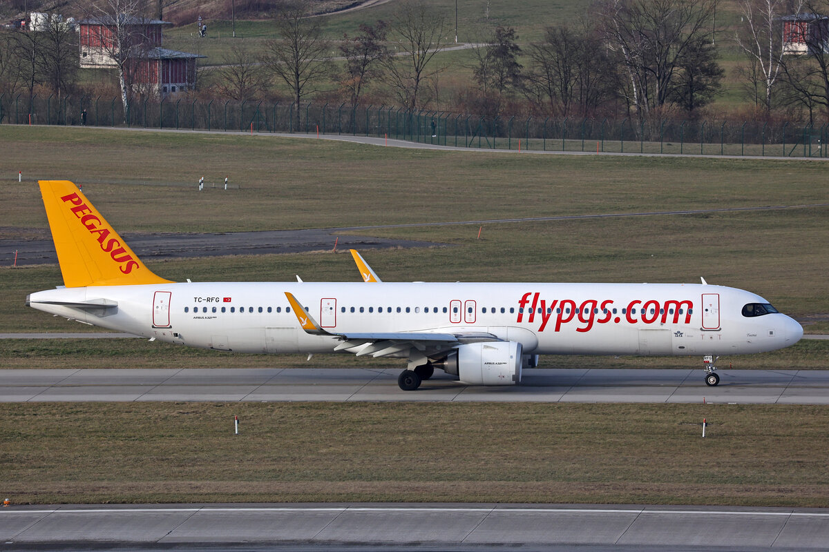 Pegasus Airlines, TC-RFG, Airbus A321-251NX, msn: 12140,  Tuana , 21.Februar 2025, ZRH Zürich, Switzerland.