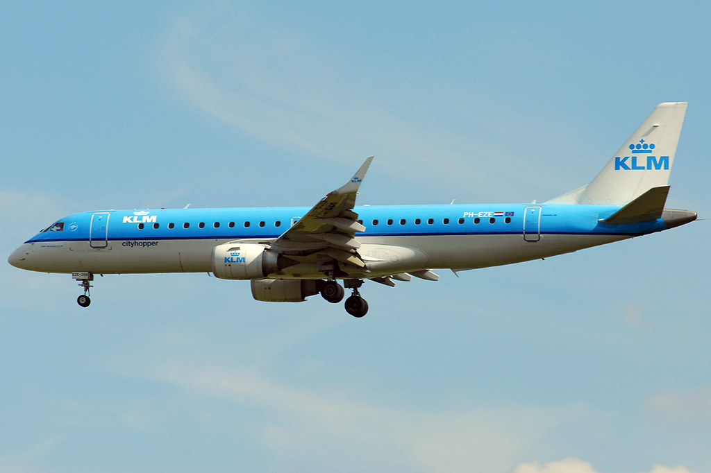 PH-EZE Embraer ERJ-190-100STD 15.07.2014