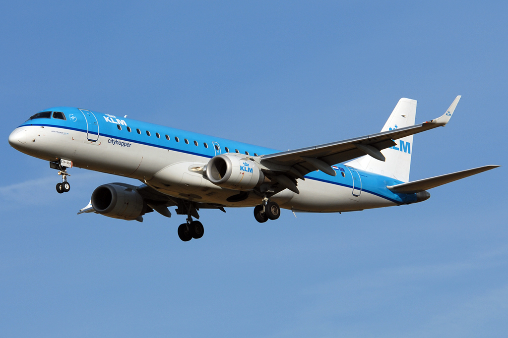 PH-EZF Embraer ERJ-190-100STD 02.11.2014