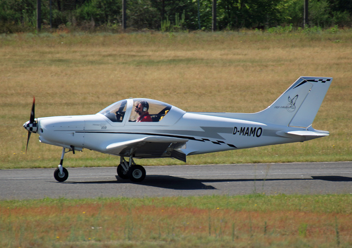 Private Alpi Pioneer 300STD. D-MAMO, Flugplatz schnhagen, 26.05.2024