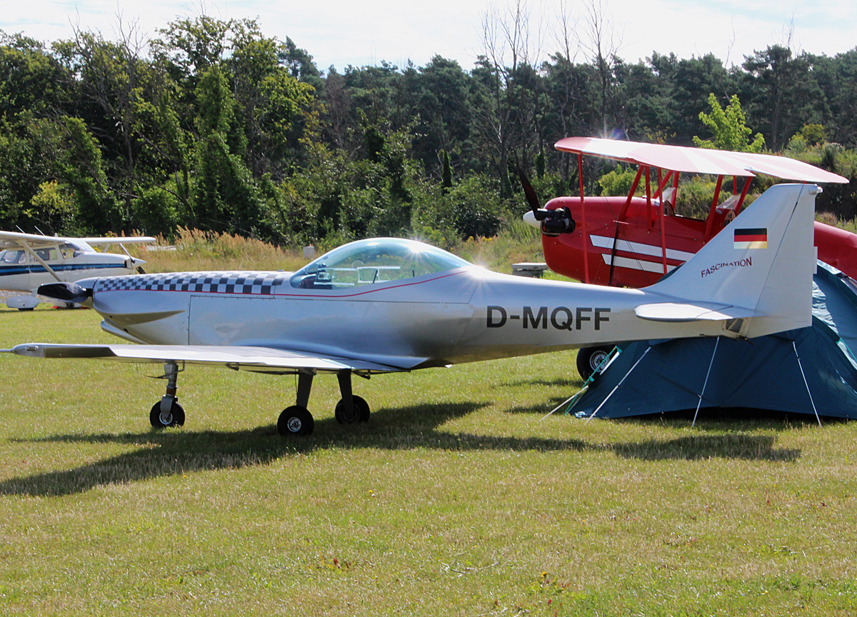 Private Dallach D4 Fascination, D-MQFF, Flugplatz Bienefarm, 06.07.2024