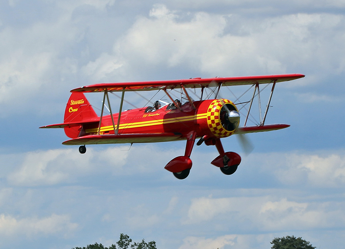 Private PT-13D Kaydet Boeing Stearman, D-EMDV, Flugplatz Bienenfarm, 06.07.2024