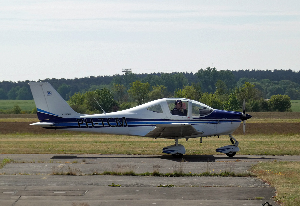 Private Technam, P-2002JF Sierra, PH-TCM, Flugplatz Strausberg, 08.05.2024