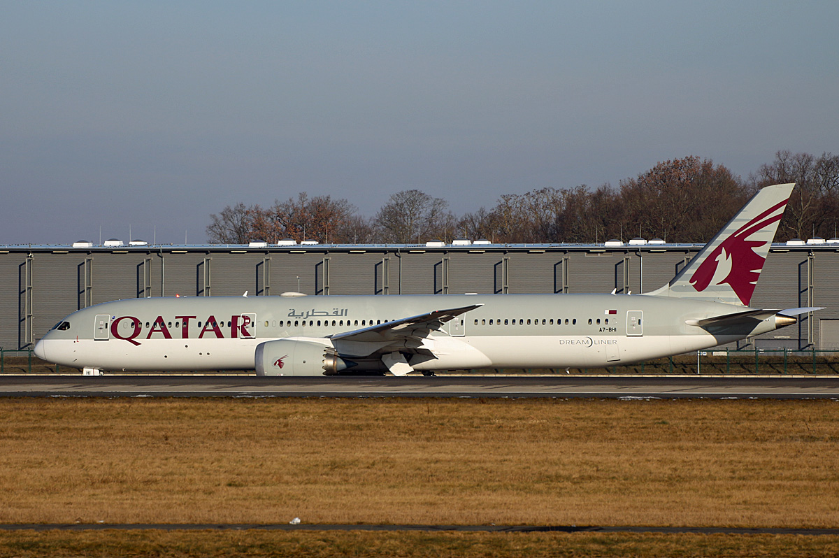 Qatar Airways, Boeing B 787-9 Dreamliner, A7-BHI, BER, 22.02.2025