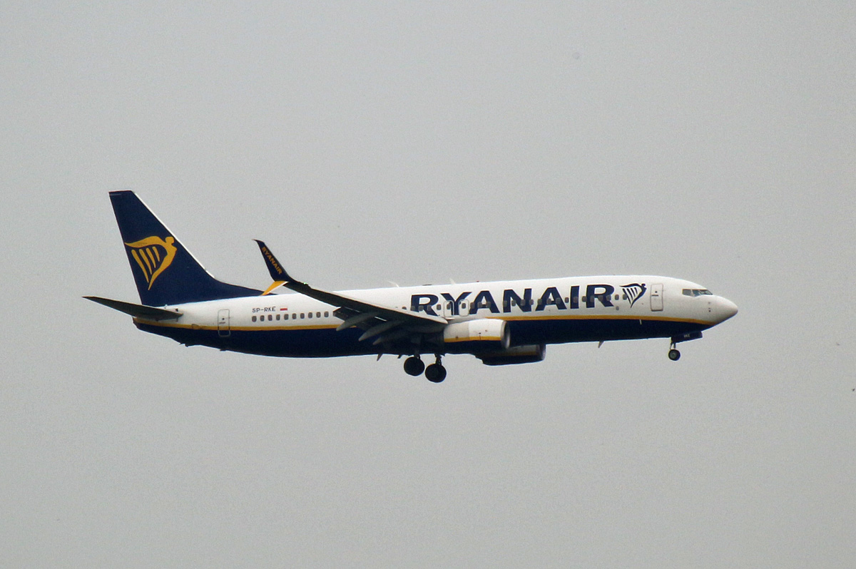 Raynair(Buzz), Boeing B 737-8AS, SP-RKE, BER, 21.06.2024