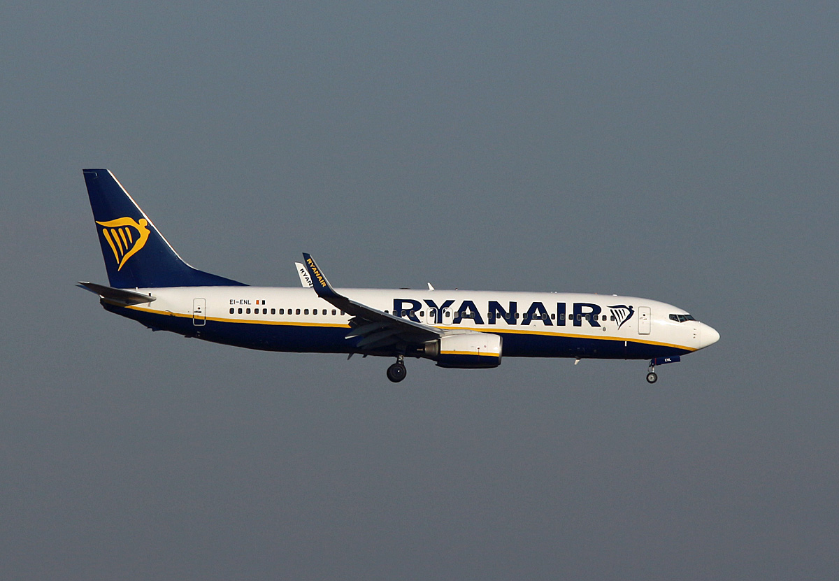 Ryanair, Boeing B 737-8AS, EI-ENL, BER, 22.02.2025