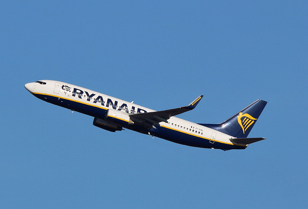 Ryanair, Boeing B 737-8AS, EI-ENL, BER, 22.02.2025