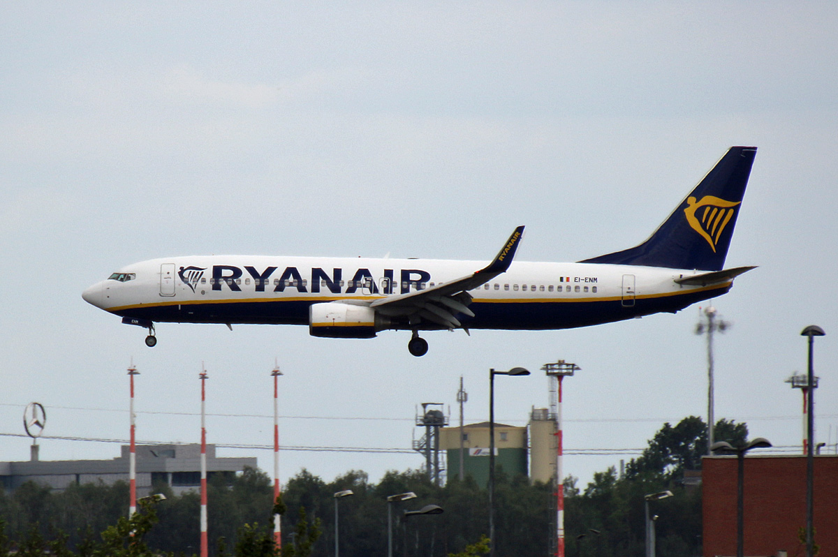 Ryanair, Boeing B 737-8AS, EI-ENM, BER, 23.06.2024