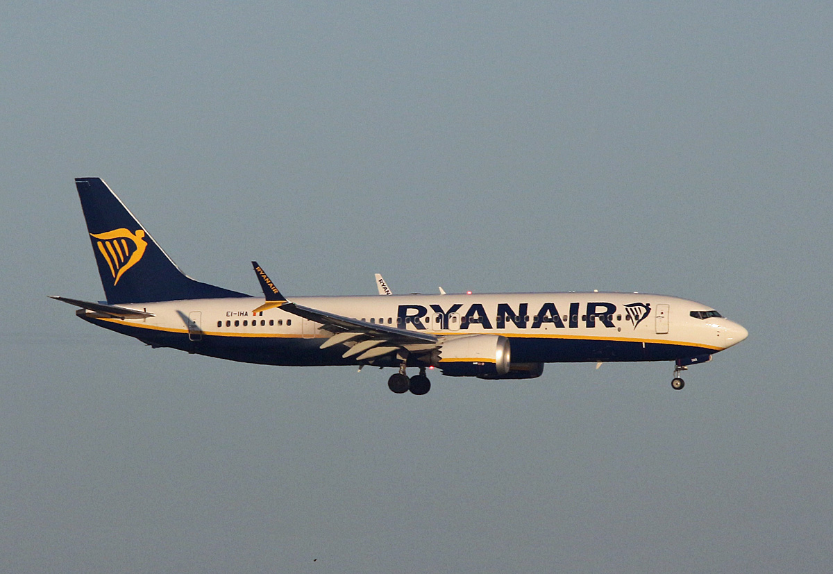 Ryanair, Boeing B 737 MAX 8, EI-IHA, BER, 19.01.2025