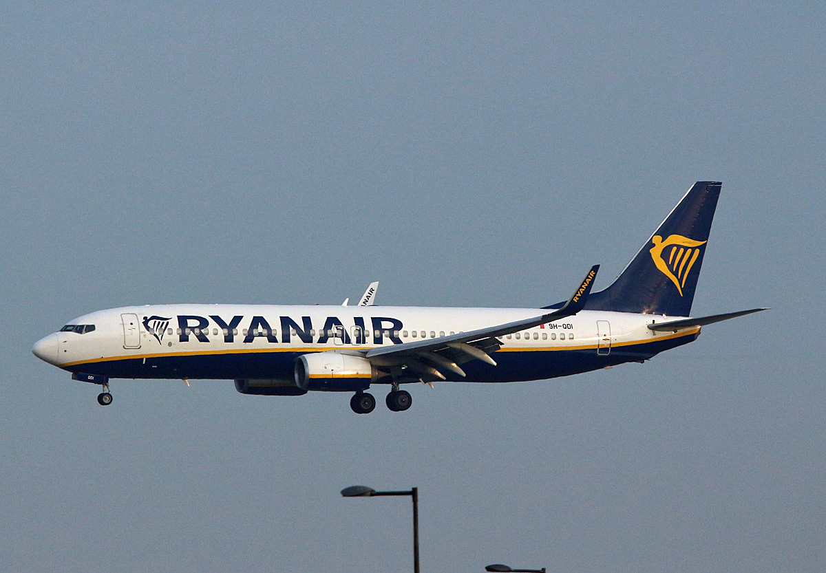 Ryanair, (Malta Air), Boeing B 737-8AS, 9H-QDI, BER, 03.11.2024