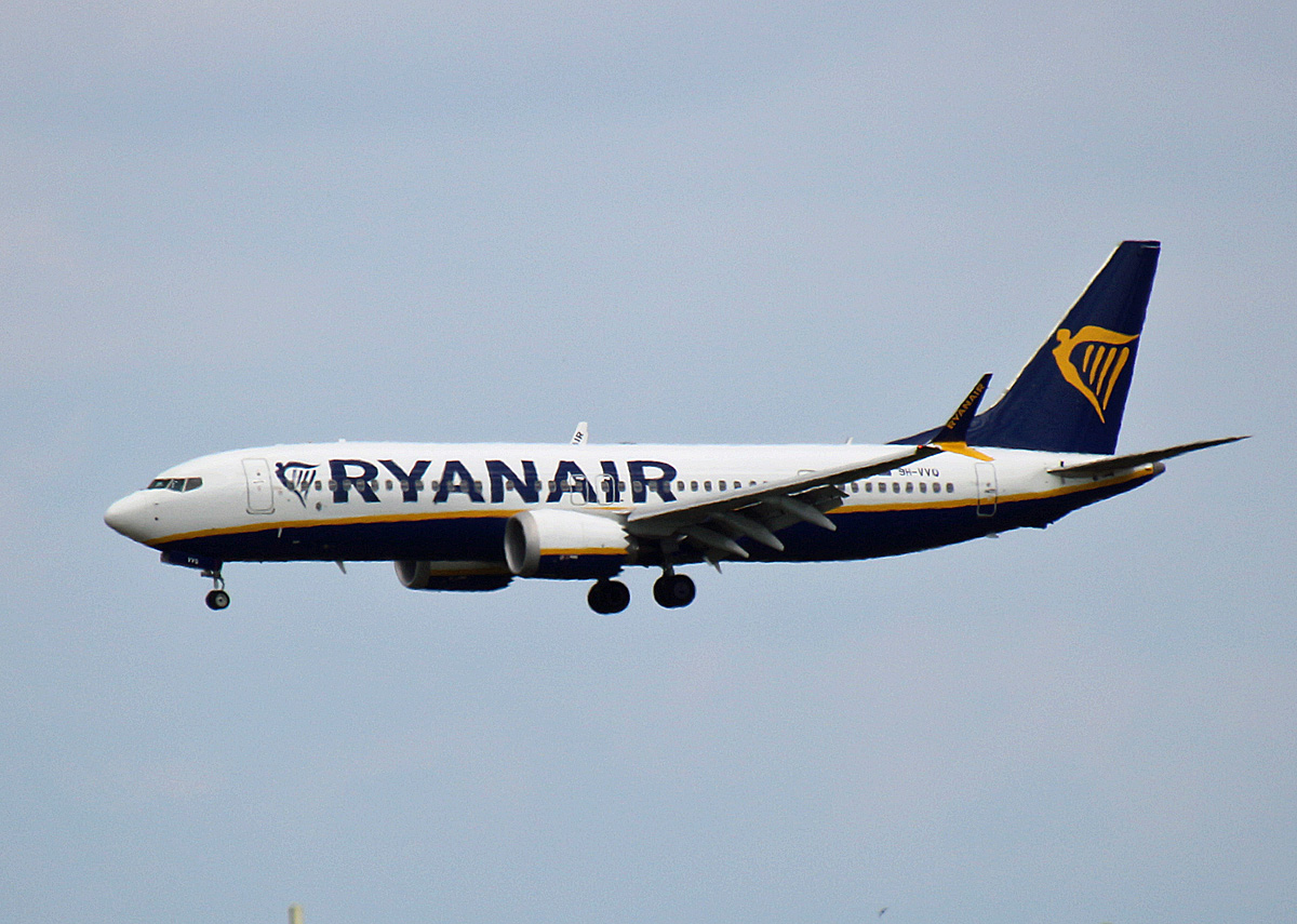 Ryanair(Malta Air), Boeing B 737 MAX 8, 9H-VVQ, BER, 23.06.2024