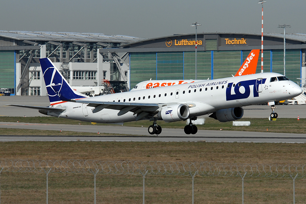 SP-LNE Embraer 190-200LR 22.03.2019