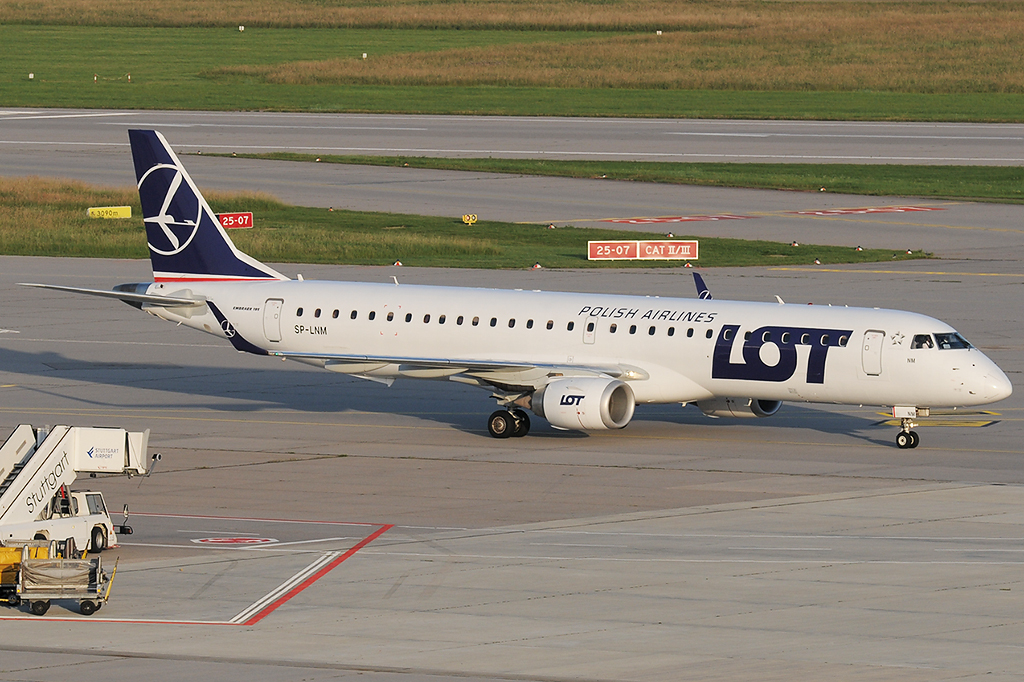 SP-LNM Embraer 190-200IGW 25.06.2019