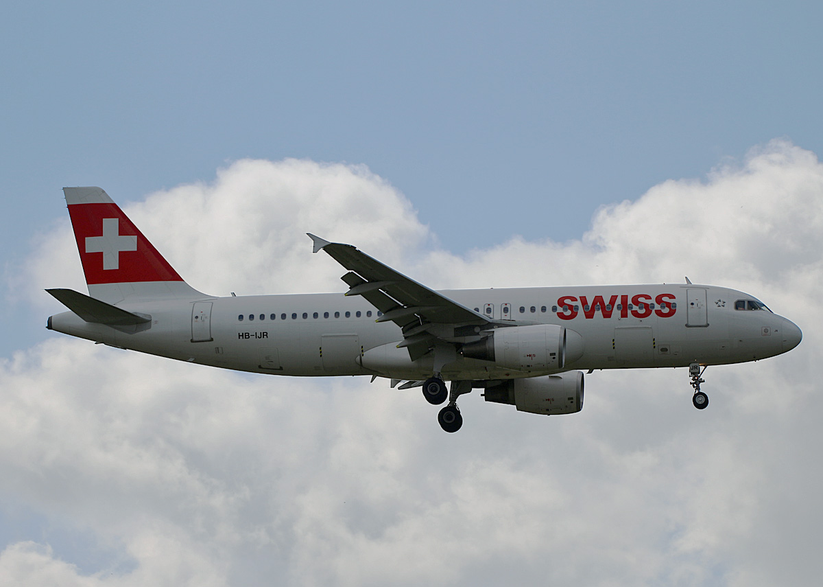 Swiss, Airbus A 320-214, HB-IJR, BER, 23.06.2024