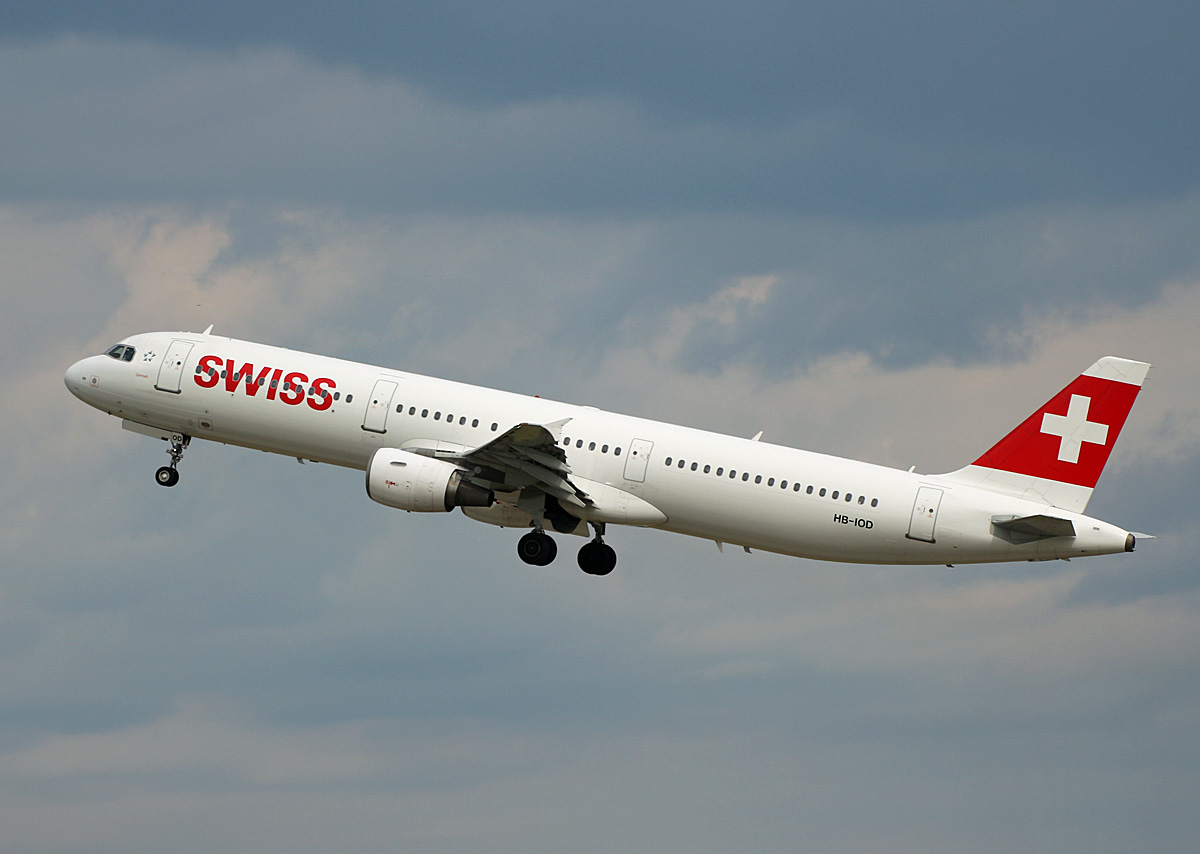 Swiss, Airbus A 321-111, HB-IOD, BER, 27.05.2024