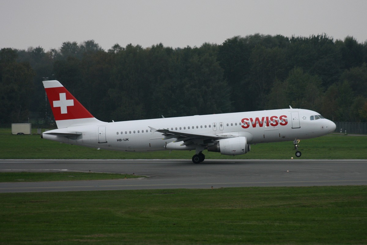 Swiss,HB-IJK,(c/n 596),Airbus A320-214,02.10.2014,HAM-EDDH,Hamburg,Germany