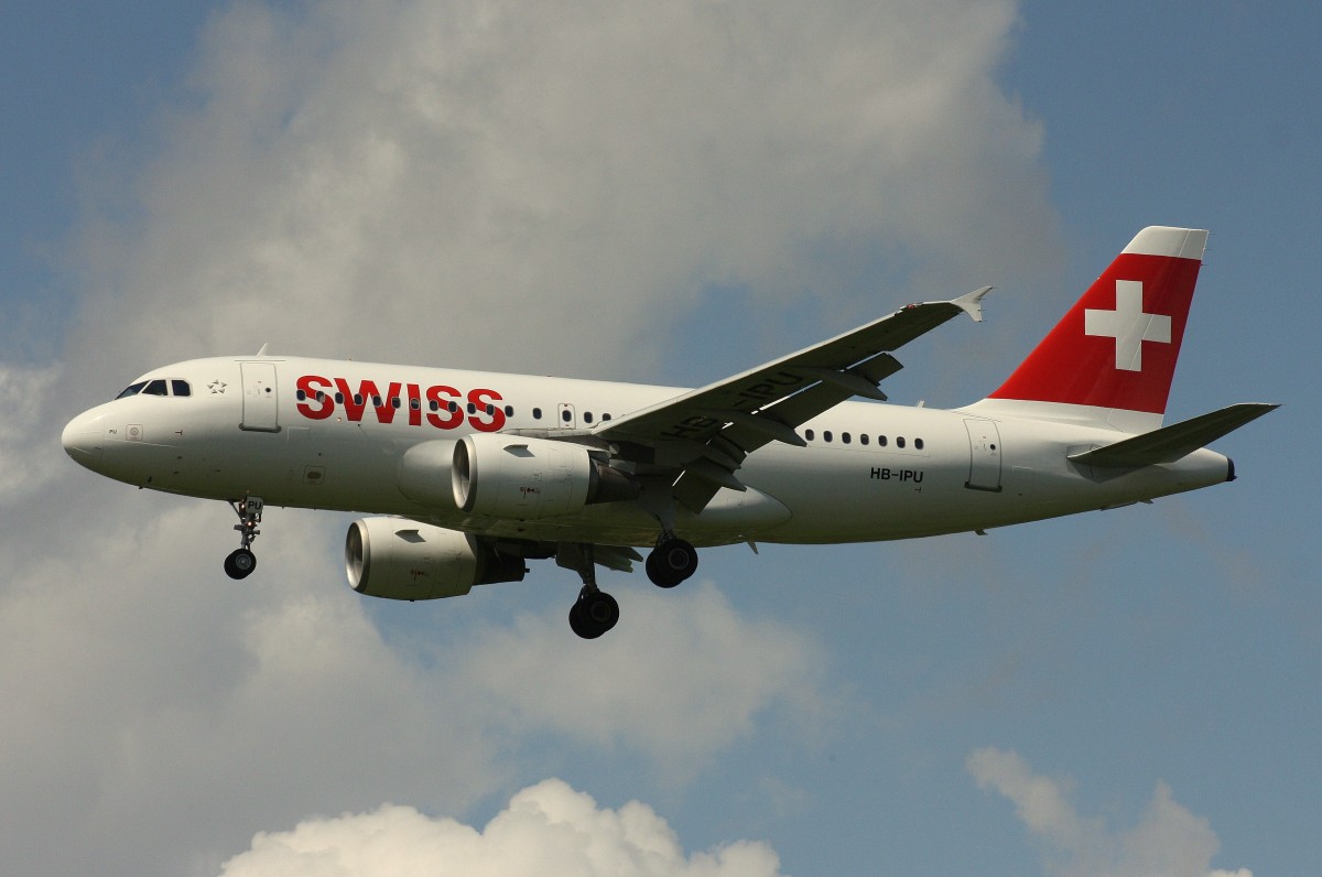 Swiss,HB-IPU,(c/n 713),Airbus A319-112,26.07.2015,HAM-EDDH,Hamburg,Germany(Taufname:Scharttenflue)