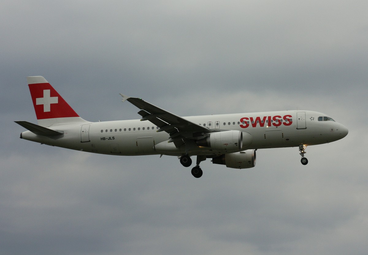 Swiss,HB-JLS,(c/n 5069),Airbus A320-214,21.06.2015,HAM-EDDH,Hamburg,Germany(Taufname:Niederhasli)