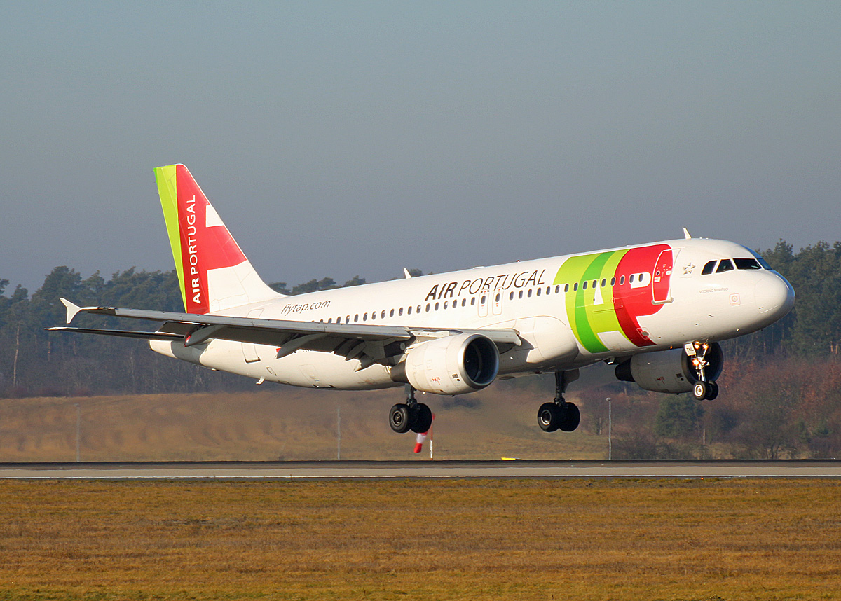 TAP, Airbus A 320-214, CS-TNL, BER, 19.01.2025