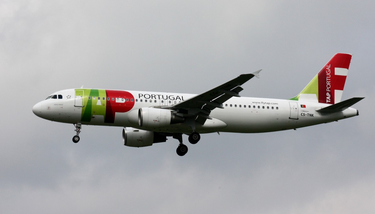 TAP,CS-TNK,(c/n1206),Airbus A320-214,17.08.2013,HAM-EDDH,Hamburg,Germany