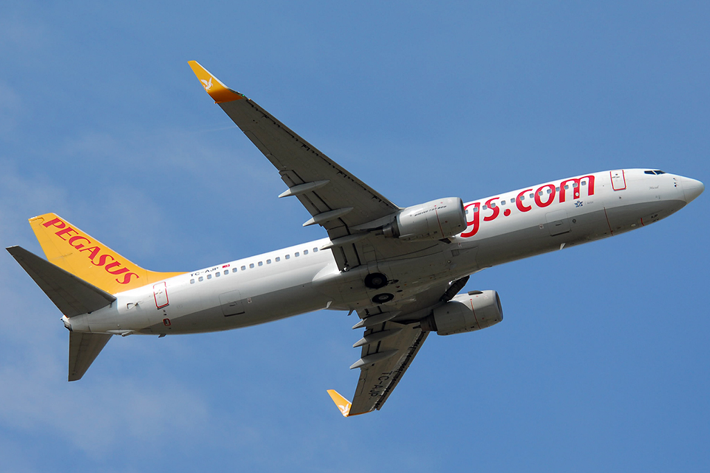 TC-AJP Boeing 737-82R 12.04.2014