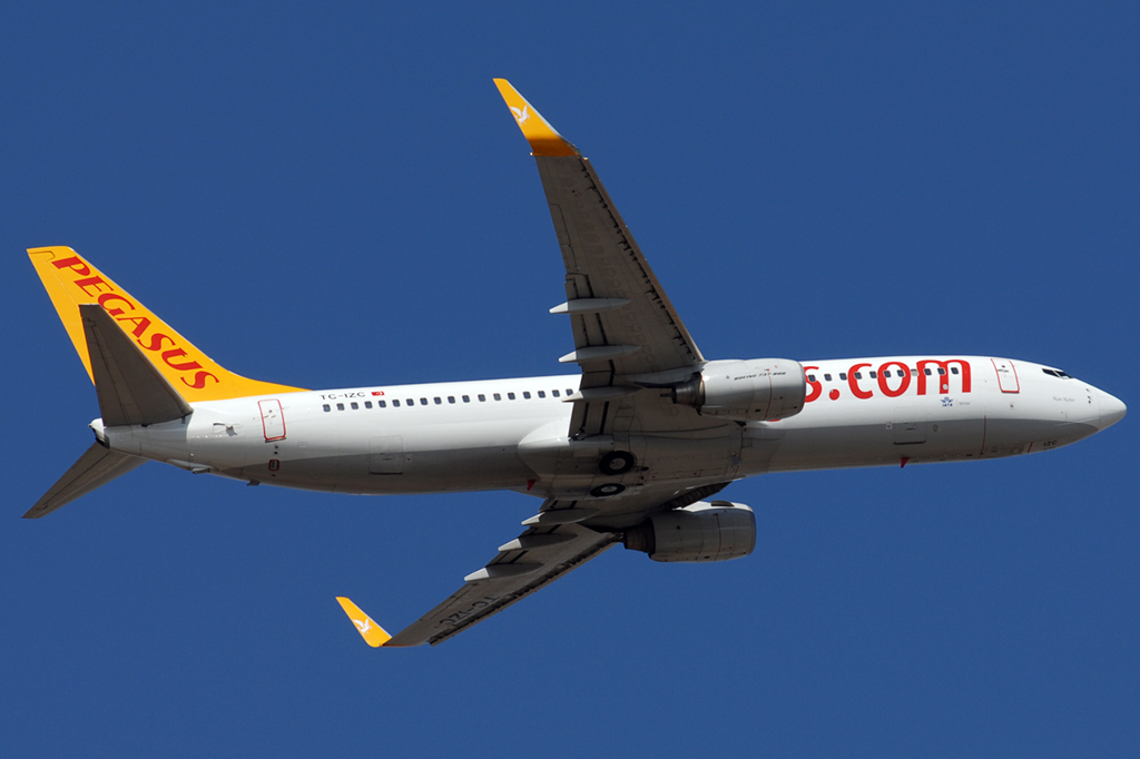 TC-IZC Boeing 737-86J 20.03.2015