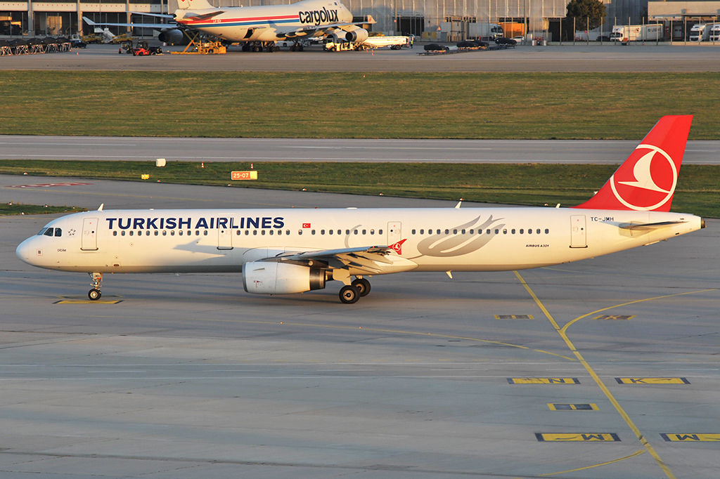 TC-JMH Airbus A321-231 08.09.2018