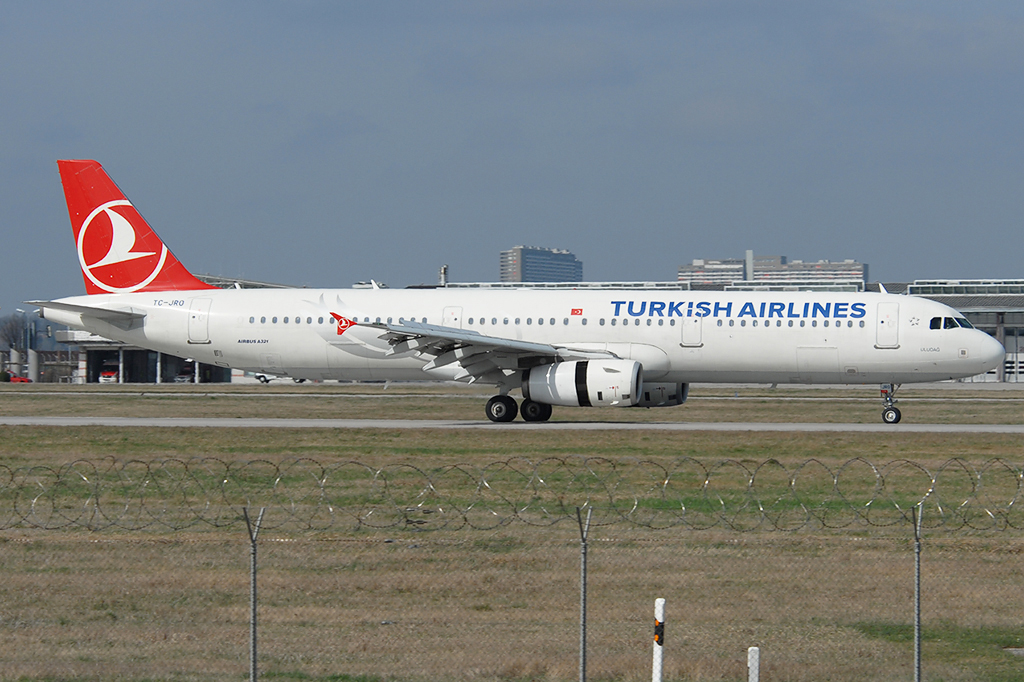 TC-JRO Airbus A321-231 23.03.2017