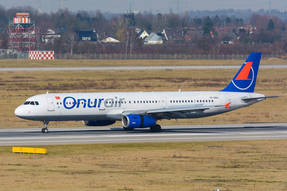 TC-ONJ am 07.03.2015 in Düsseldorf.