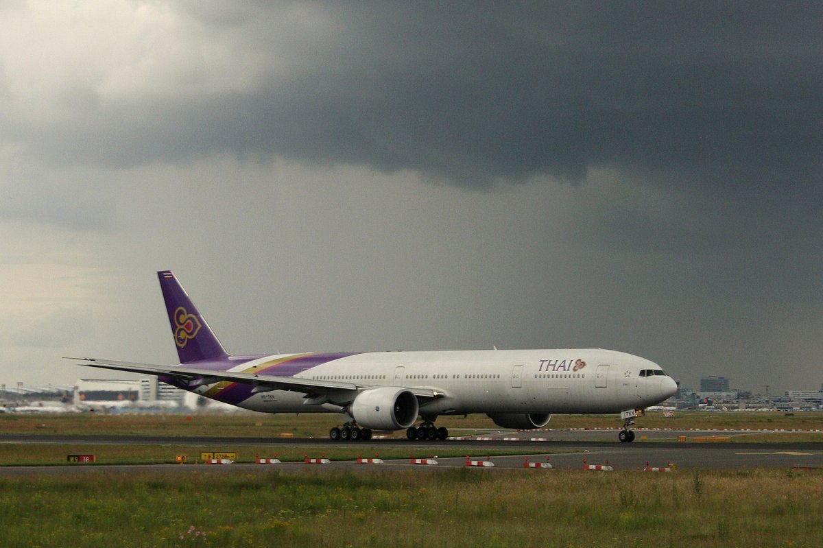 Thai Air,HS-TKV,(c/n42111),Boeing 777-3D7(ER),14.06.2016,FRA-EDDF,Frankfurt,Germany(Name: Suchitra)