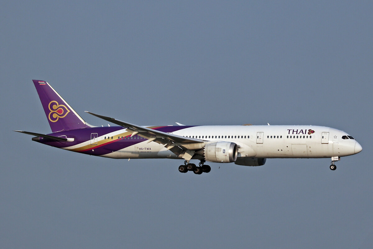 Thai Airways, HS-TWA, Boeing B787-9, msn: 38777/602,  Phatthana Nikhom / พัฒนานิคม , 10.Juli 2024, MXP Milano Malpensa, Italy.