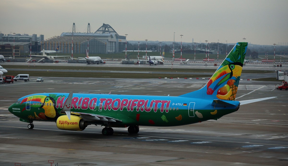 TUIfly,D-ATUJ,(c/n 39923),Boeing 737-8K5(WL),24.01.2016,HAM-EDDH,Hamburg,Germany(Haribo-Tropifrutti cs.)