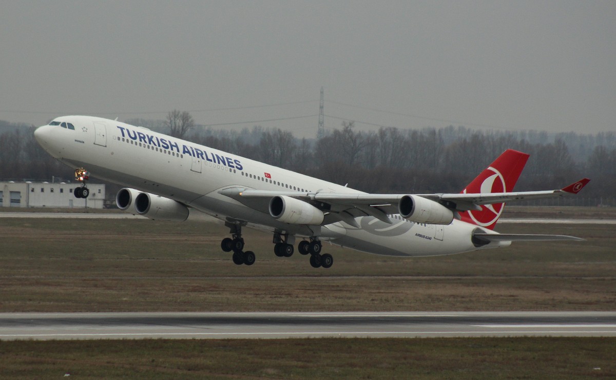 Turkish Airlines,TC-JII,(c/n 331),Airbus A340-313X,19.03.2016,DUUS-EDDL,Düsseldorf,Germany(Name:Mesrin)