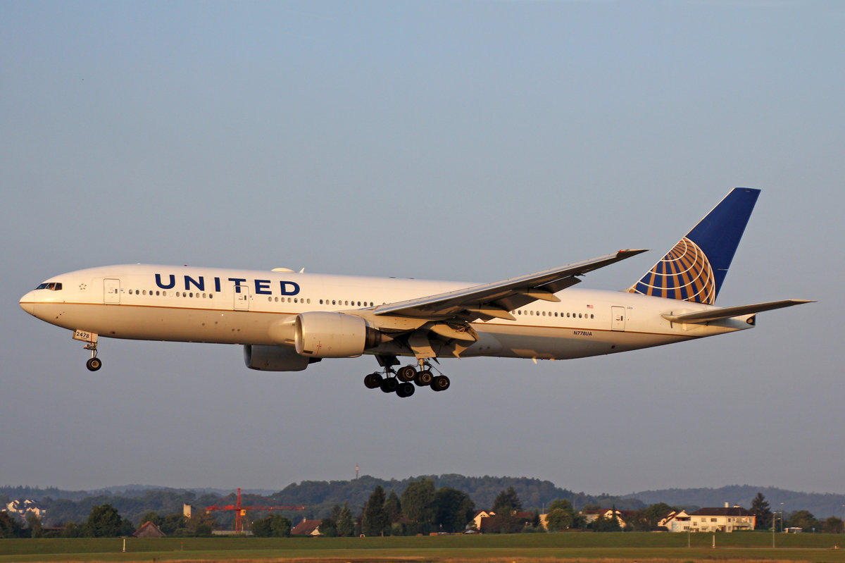 United Airlines, N778UA, Boeing B777-222, 31.August 2016, ZRH Zürich, Switzerland.