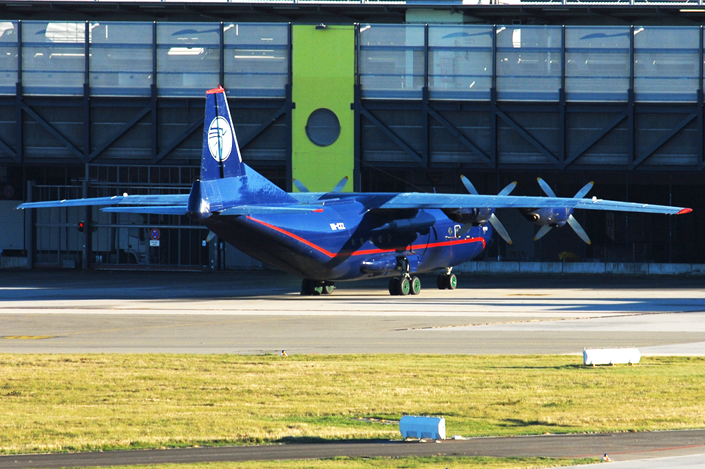 UR-CZZ Antonov An-12BP 01.11.2018