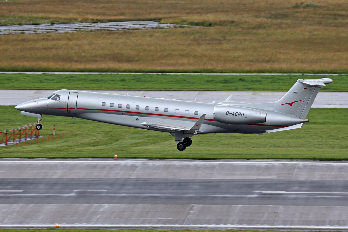 VistaJet, D-AERO, Embraer Legacy 650, msn: 14501216, 22.Juni 2024, ZRH Zürich, Switzerland.